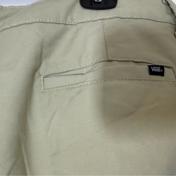 Vans Alder Relaxed Wide Leg High Rise Pleated Pants in tan- NWT size 34 - Picture 9 of 11